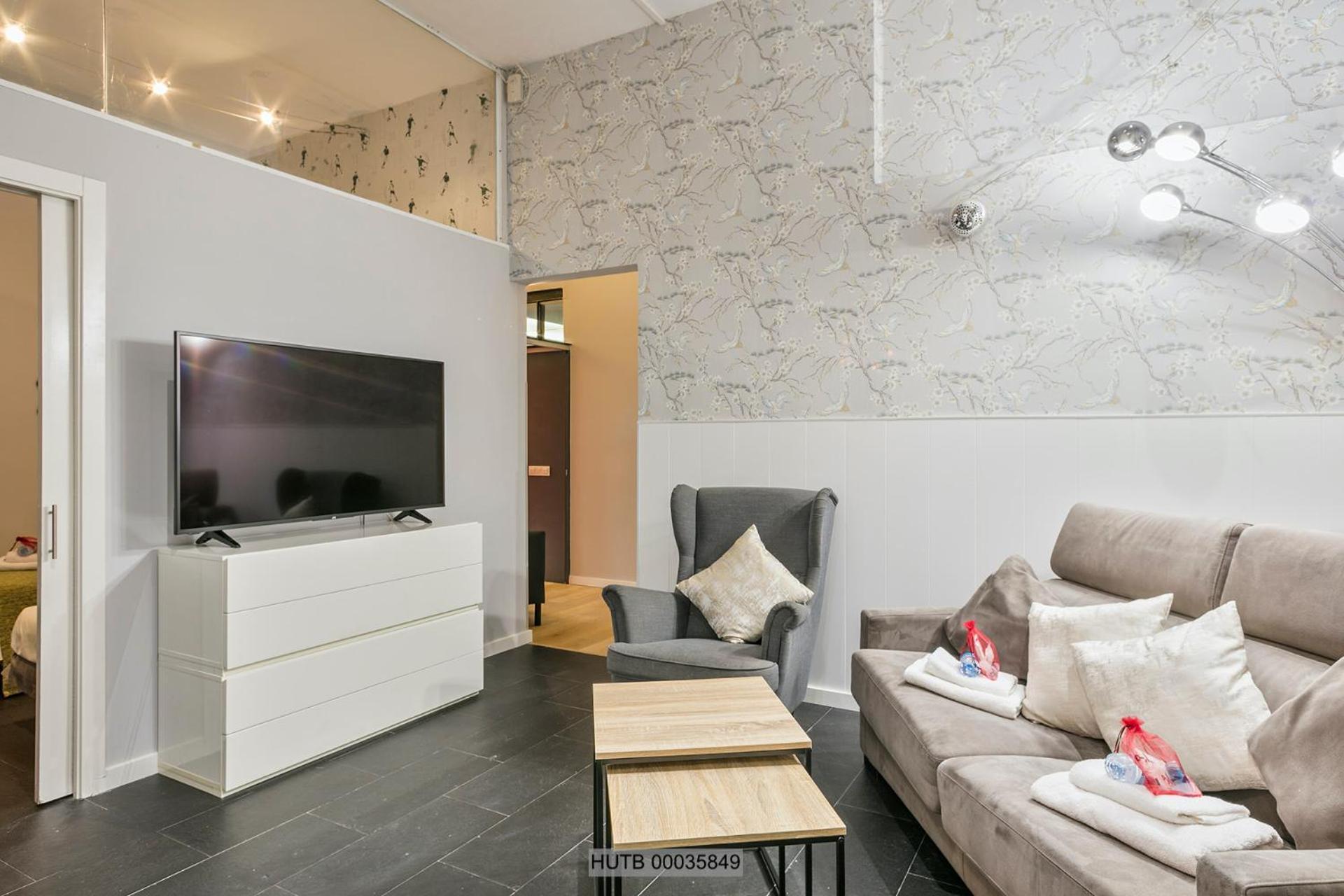 Appartement Alcam Les Corts à Barcelone Extérieur photo